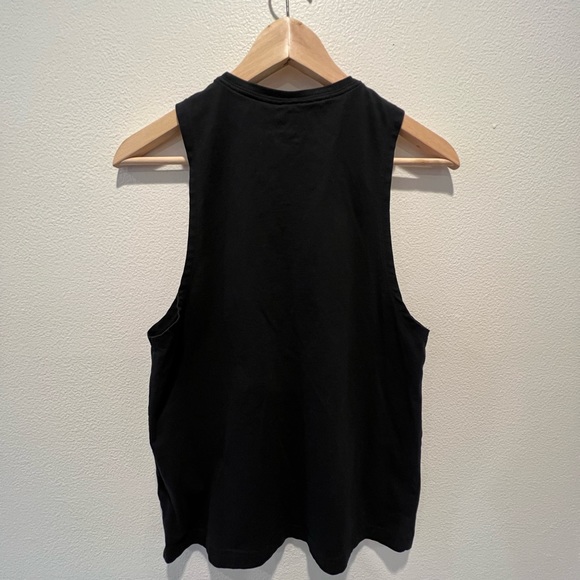 Nike Tank - Picture 2 of 4